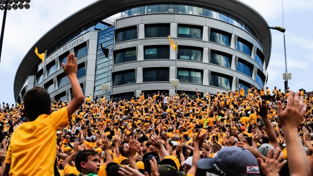 The Iowa Hawkeyes Children’s Hospital Wave is the Greatest Thing Ever